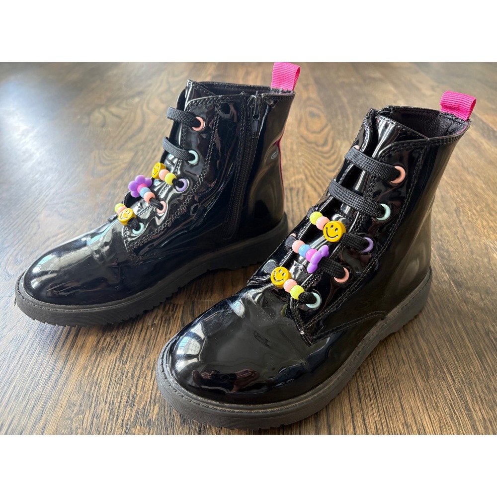 Tucker + Tate Kids Black Patent Smiley Face Bead Combat Boots Size 2 Zip Up